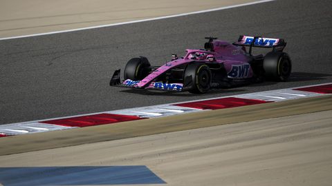 El asturiano Fernando Alonso durante la sesin de clasificacin al GP de Barin