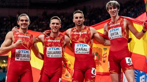 Bruno Hortelano, Manuel Guijarro, Iaki Caal y Bernat Erta, plata en la final de 4x400 metros lisos del Campeonato del Mundo de atletismo en pista cubierta de Belgrado