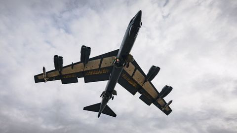 Imagen de un bombardero B-52