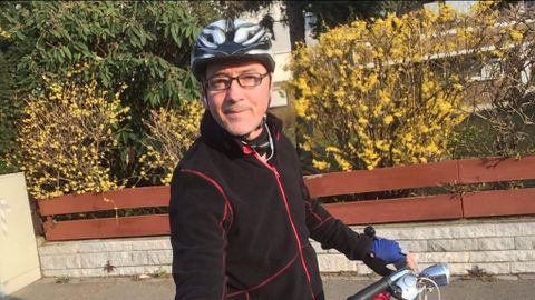 Manuel Pereira, el coruñés que viajó desde Stuttgart hasta Os Castros en bicicleta