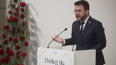 El presidente de la Generalitat catalana, Pere Aragonès, este viernes en un acto por la celebración de la Diada de Sant Jordi