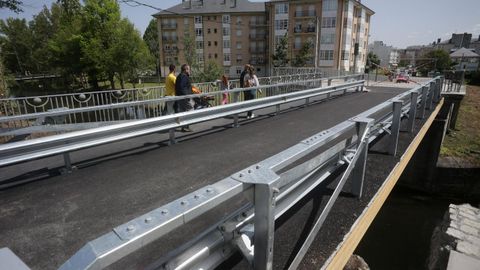 El carril por el que circularán los coches se abrirá en los próximos días