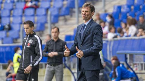 José Ángel Ziganda, durante el Oviedo-Mirandés