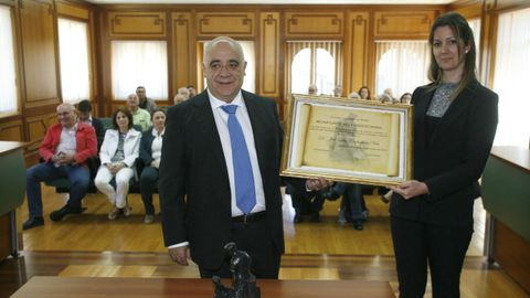 El monfortino José Luis Cachafeiro, antiguo responsable de Transportes del Ministerio de Fomento y directivo de Adif, recibió el premio en su primera edición, celebrada en el 2014