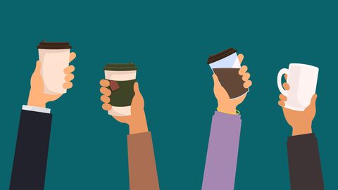 El café tiene beneficios demostrados para la salud, pero el té también cuenta con sus propiedades útiles.