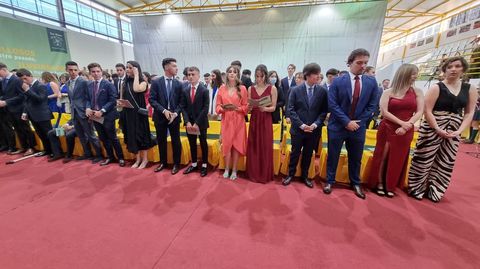 Acto de graduación de alumnos de segundo de bachillerato en el colegio Los Sauces