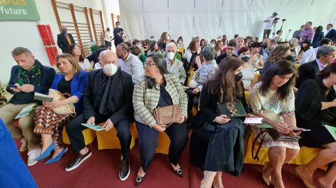 Acto de graduación de alumnos de segundo de bachillerato en el colegio Los Sauces