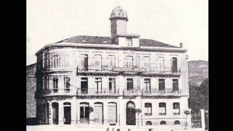 El Sanatorio Getino de Oviedo, en la calle Toreno, fue derribado en el año 1975 para construir un edificio de viviendas
