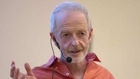 El periodista británico Hugo Dixon, durante las jornadas organizadas por el Aspen Institute España en Málaga.