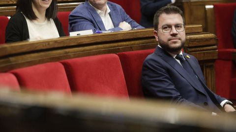 El presidente de la Generalitat, Pere Aragonès, en una sesión plenaria del Parlamento de Cataluña.