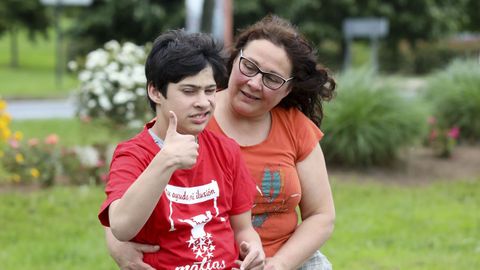 Matas y su madre Milagros agradecen todo el apoyo recibido. 