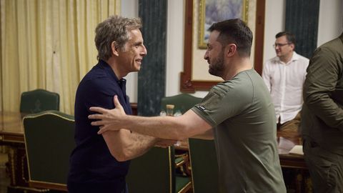 El actor Ben Stiller fue recibido por Zelenski en el palacio presidencial.