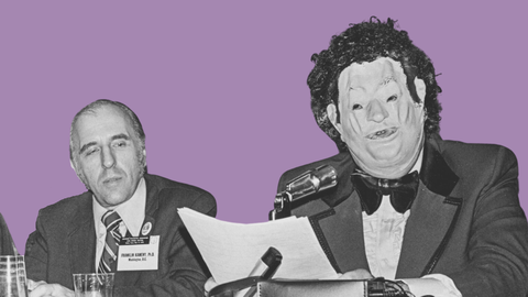 John Fryer, con máscara y peluca, en la convención de la American Psychiatric Association (APA) en 1972.