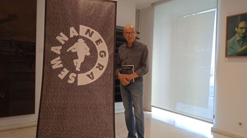 El autor extremeño, Eugenio Fuentes, en la Semana Negra
