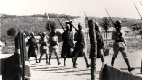 Soldados senegaleses que custodiaban Morand (Boghari), uno de los campos de trabajo de Argelia en los que estuvieron internados exiliados republicanos españoles