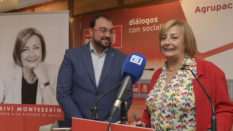 El presidente asturiano, Adrián Barbón, y la alcaldesa de Avilés, Mariví Monteserín, en el acto de su presentación como candidata a la reelección