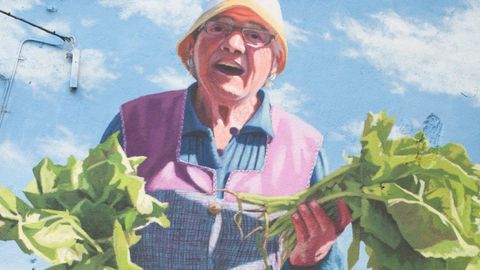 «A greleira de 50 pés», uno de los murales más famosos de Galicia, pintado por Yoseba MP en Ordes.