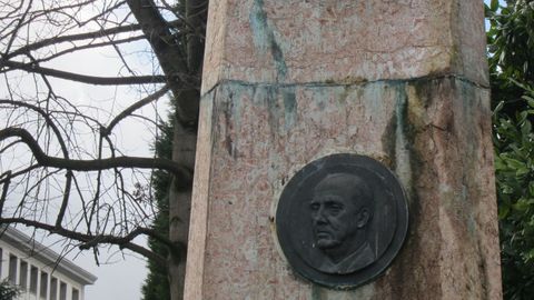 Monumento a Franco en Oviedo