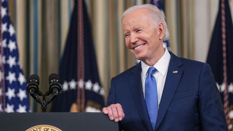 Biden no ocultaba su alivio, en su primera rueda de prensa tras conocer el resultado de las legislativas.