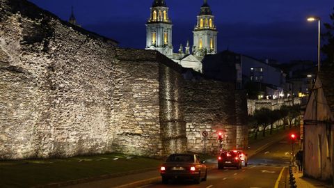 Iluminacin ornamental de la Muralla y de la Catedral de Lugo