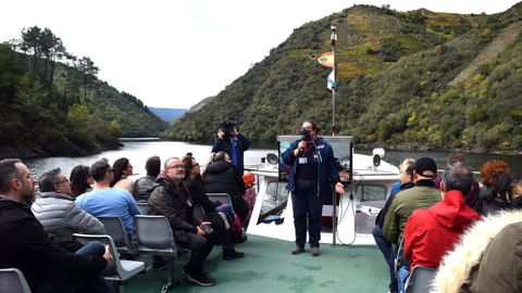 Los viajeros elogian la calidad de informacin ofrecida a bordo de las embarcaciones tursticas, segn la Diputacin