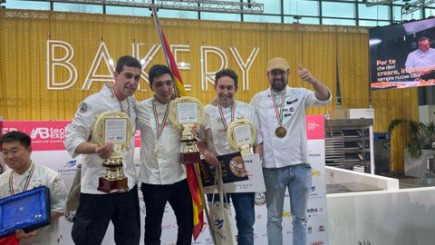 Samuel Suarez junto a sus compaeros en el campeonato internacional Bread in the City