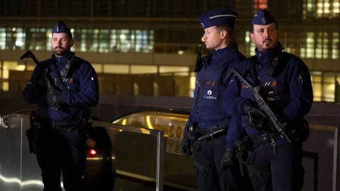 La Polica belga monta guardia tras el ataque de un individuo a un joven cerca de las instituciones europeas.