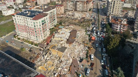 Vista aérea de los edificios derrumbados