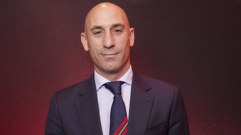 Luis Rubiales. Aunque no puede haber sanciones deportivas, al haber prescrito la supuesta infraccin, la federacin anunci ayer la apertura de un expediente.