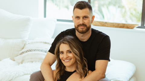 Vanessa y Xander Marin son una pareja estadounidense dedicada a la sexología. Ella, como terapeuta. Él, como socio en la parte administrativa.