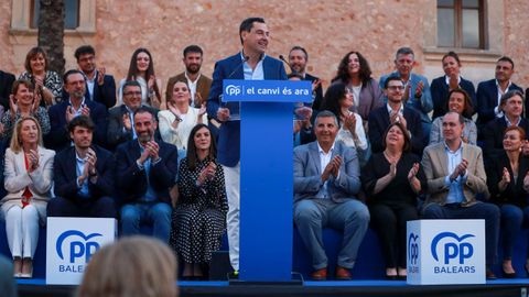 Juanma Moreno, presidente de Andaluca, en un acto electoral del PP de Baleares.