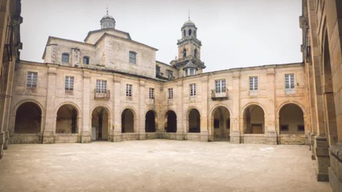 Claustro del Monasterio de San Salvador, en Lourenz.