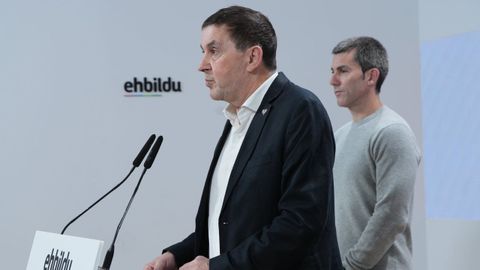 El coordinador general de EH Bildu, Arnaldo Otegi, durante una rueda de prensael pasado 16 de mayo