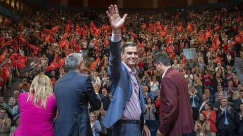 El presidente del Gobierno, Pedro Sánchez, este lunes, en un mitin en Santander