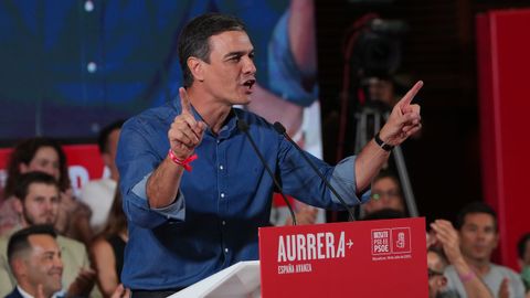 Sánchez durante el mitin del PSOE de este martes por la tarde en San Sebastián