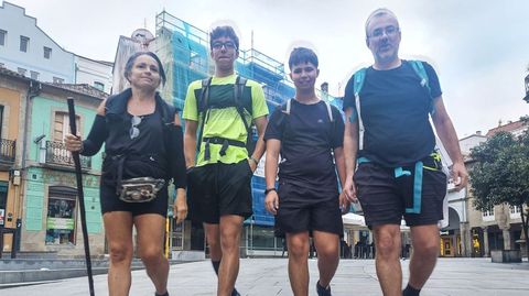 Una familia de Isla Cristina, en Huelva, experta en hacer el Camino y que este año apostó por la ruta portuguesa.