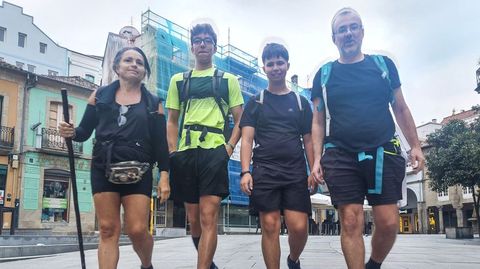 Una familia de Isla Cristina, en Huelva, experta en hacer el Camino y que este ao apost por la ruta portuguesa. 