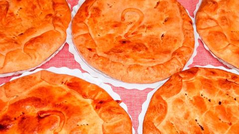 Hasta 18 variedades de empanadas son las que se elaboran en El Horno de La Abuela