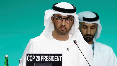 Sultan Al Jaber es el ministro de Industria y Tecnologa Avanzada de Emiratos rabes y presidente de la COP28