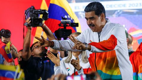 Nicols Maduro , minutos despus de que el Consejo Nacional Electoral anunciara los resultados de la consulta.