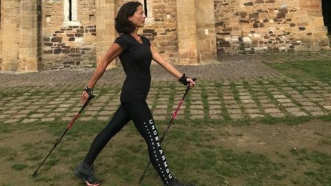 La ovetense Isabel Garca-Bernardo empez a practicar marcha nrdica cuando tena 48 aos y desde entonces se dedica en cuerpo y alma a este deporte