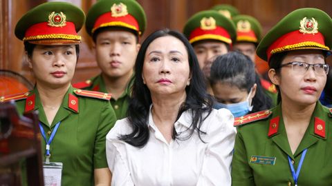 La empresaria Truong My Lan, el jueves durante su juicio en Vietnam.