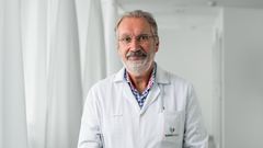 El doctor Ignacio Lojo ha sido elegido como uno de los mejores 50 m�dicos seg�n TopDoctors.