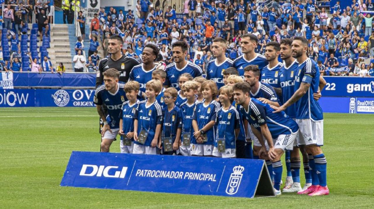 Alineaci�n del Real Oviedo ante el Racing de Ferrol