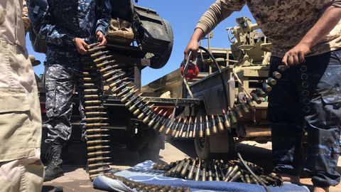 Milicianos de Misrata, que combaten a las tropas de Haftar 