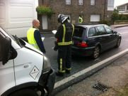 La furgoneta choc� contra la parte trasera del autom�vil