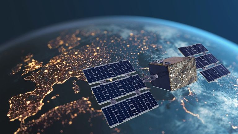 Sateliot incorporará tecnología de la gallega UARX Space en el despliegue del nuevo satélite 5G