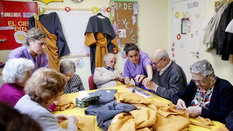 El alcalde, Alfredo Garc�a, y la concejala de promoci�n econ�mica, Irene Dacal, en la presentaci�n de esta ma�ana