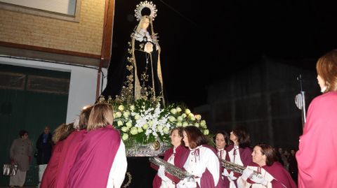 Procesión de la Virgen de los Dolores en Boiro