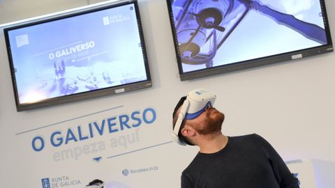 Exposición de realidad virtual «Galiverso», en Santiago